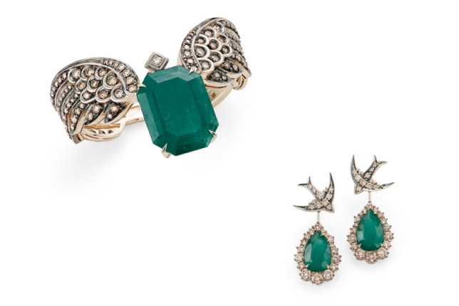Peças da coleção Rock Seasons: Rock Fall bracelete e brincos de ouro nobre, diamantes e esmeraldas.